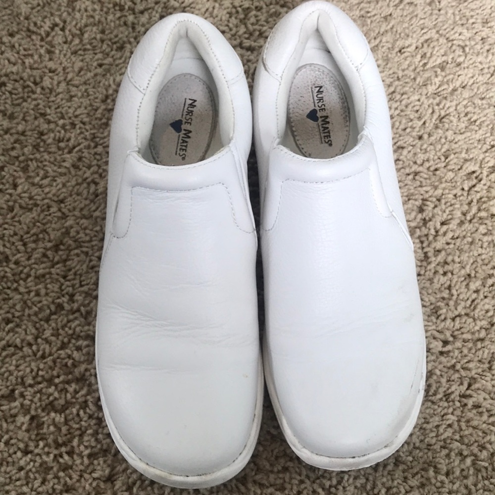 Nurse Mates clogs for nursing students